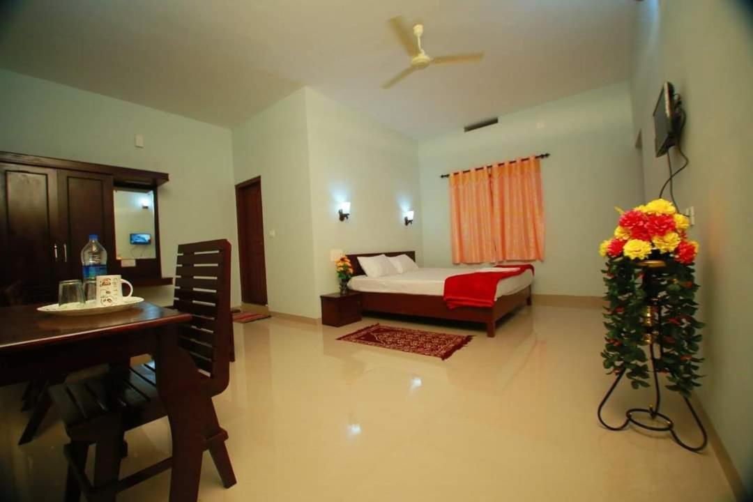 Pknhomestay Kumily Thekkady Exterior foto